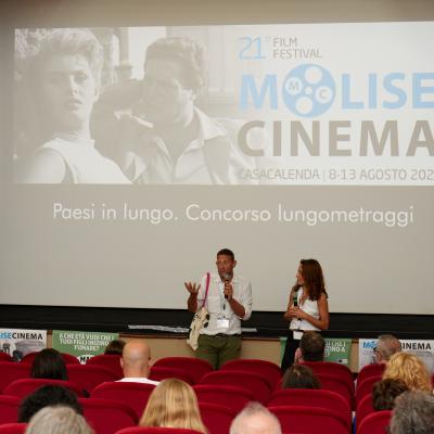 Paesiinlungo.paesi In Lungo. Concorso Lungometraggi. La Propriet Dei Metalli