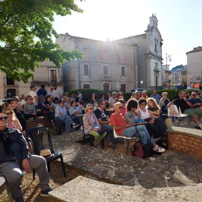 Pubblico Libri. Litalia Vuota. Viaggio Nelle Aree Interne Di Filippo Tantillo. Con Lautore Ne Parlano Marco Damilano E Ilaria Gallace